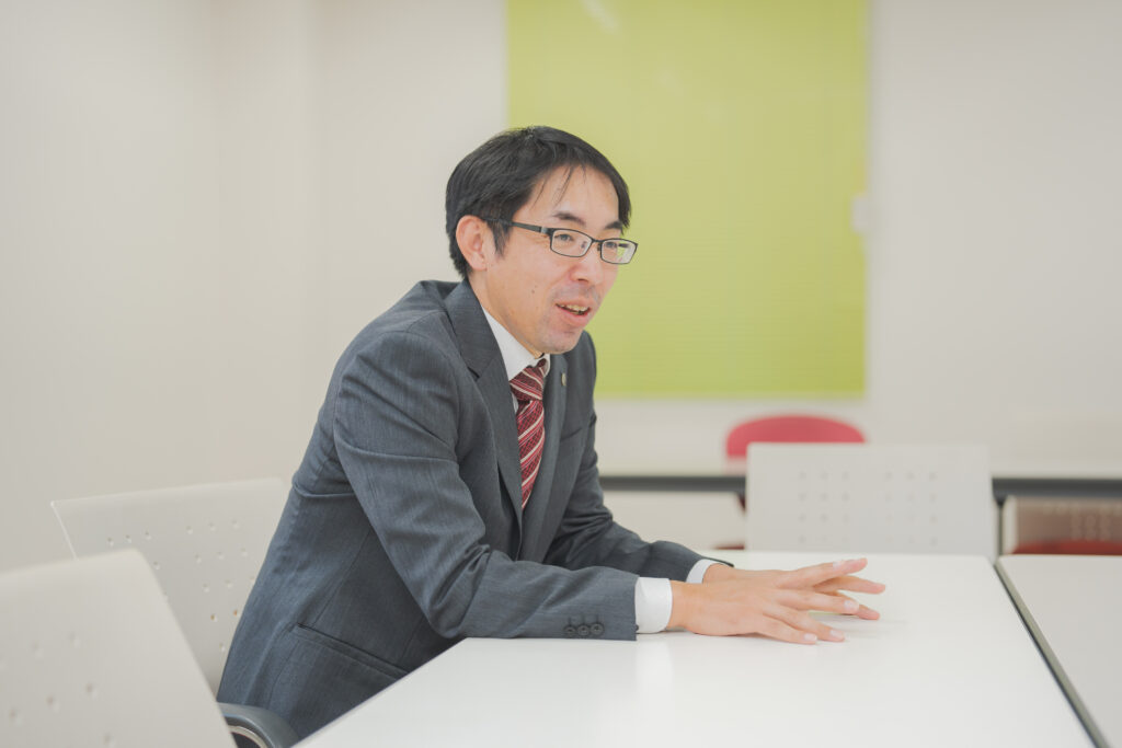 松岡さんのインタビュー画像
